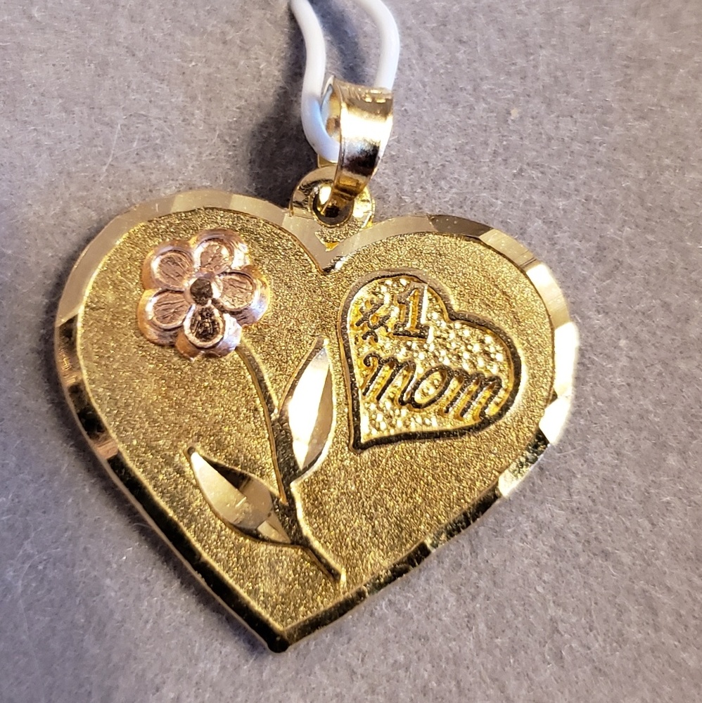 💕14K Gold #1 Mom Charm